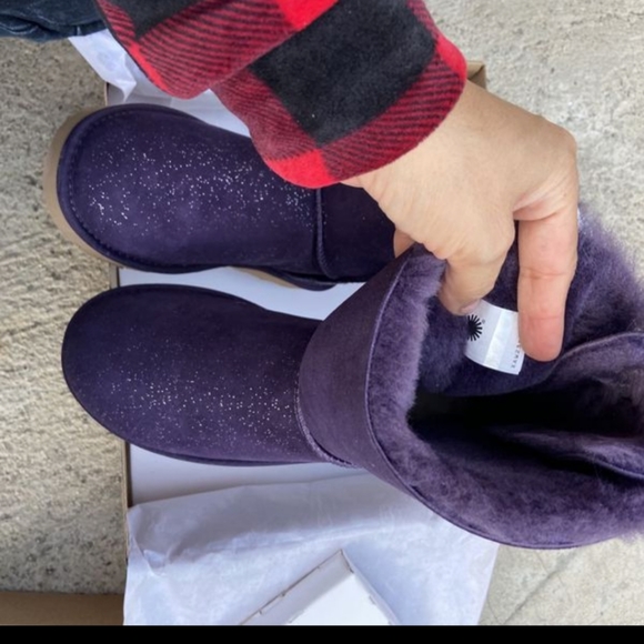 💜💜💜WOMEN'S UGG Authentic 6,7,8,9, 🔥🔥🔥 - Picture 2 of 6
